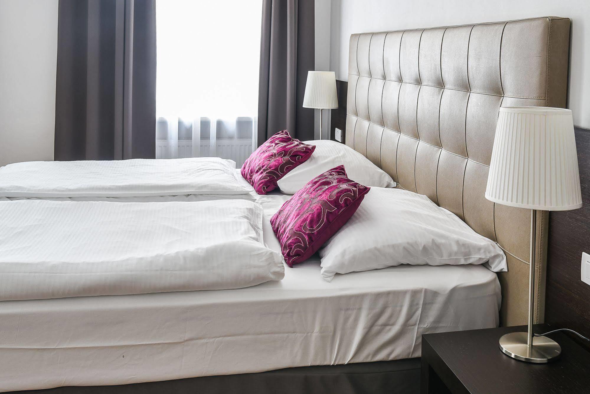 פראג The Palace Suites And Apartments מראה חיצוני תמונה